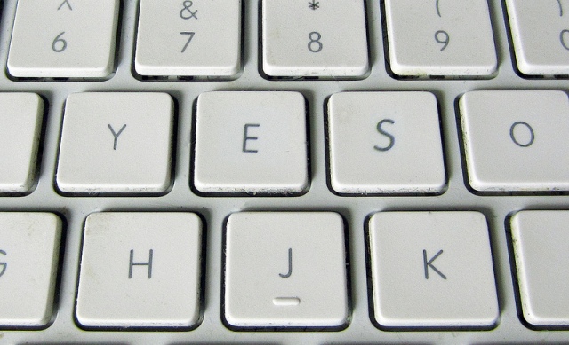 computer keyboard spelling "yes"
